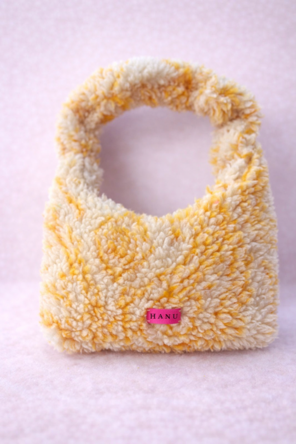 Kai Bag • Amarillo Fluffy
